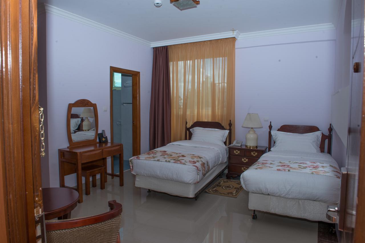 C Fun Addis Hotel Kültér fotó
