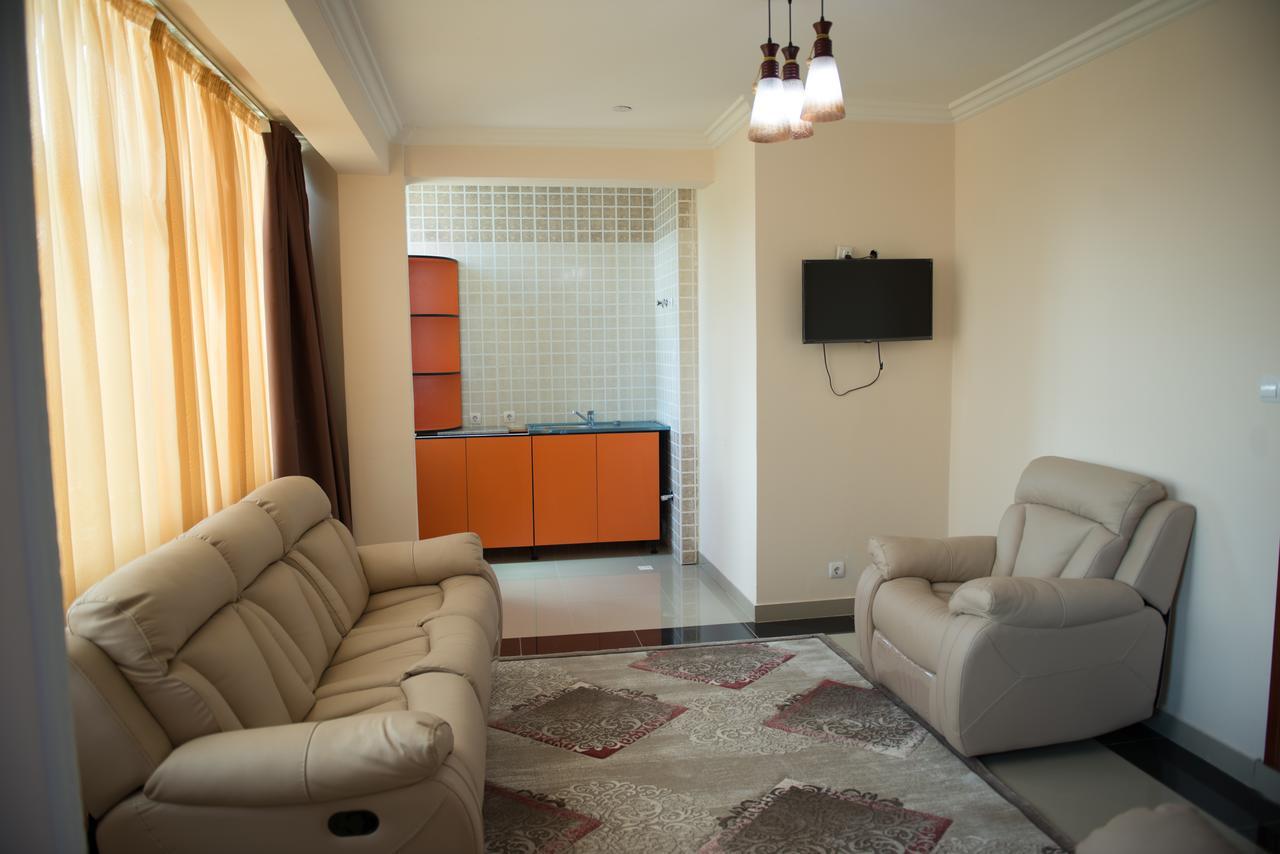 C Fun Addis Hotel Kültér fotó