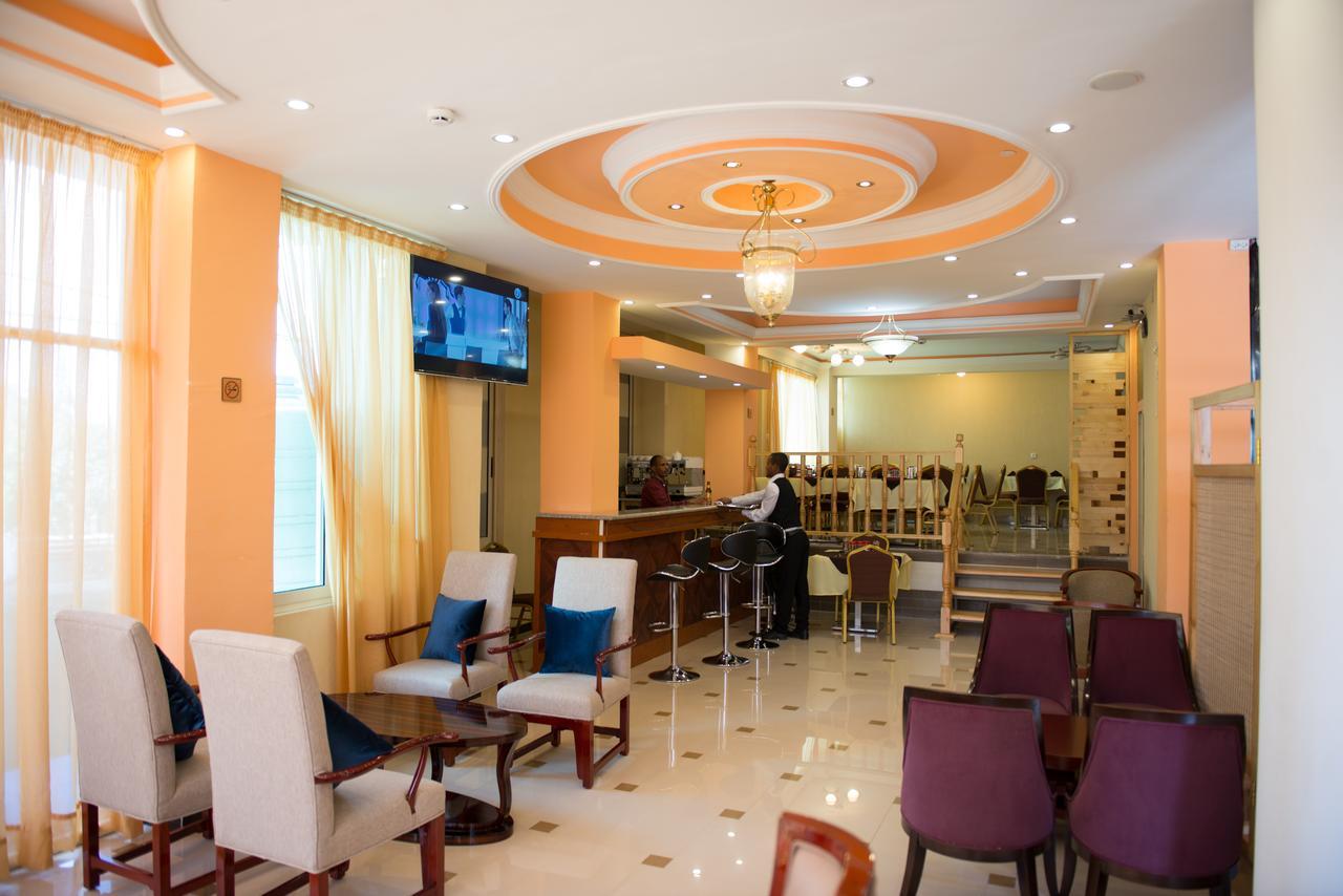 C Fun Addis Hotel Kültér fotó