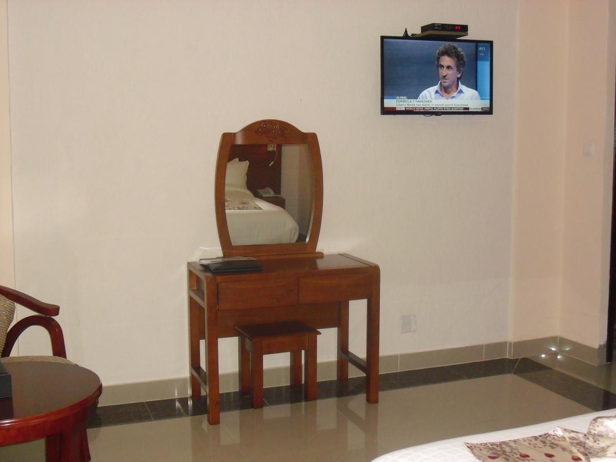 C Fun Addis Hotel Kültér fotó