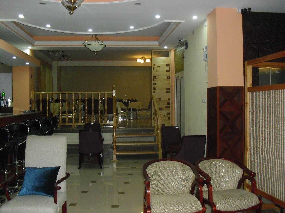 C Fun Addis Hotel Kültér fotó