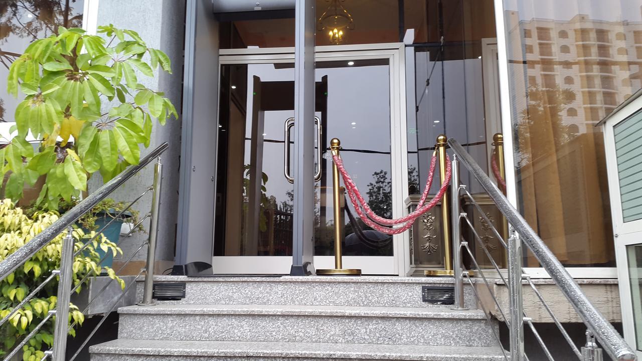 C Fun Addis Hotel Kültér fotó