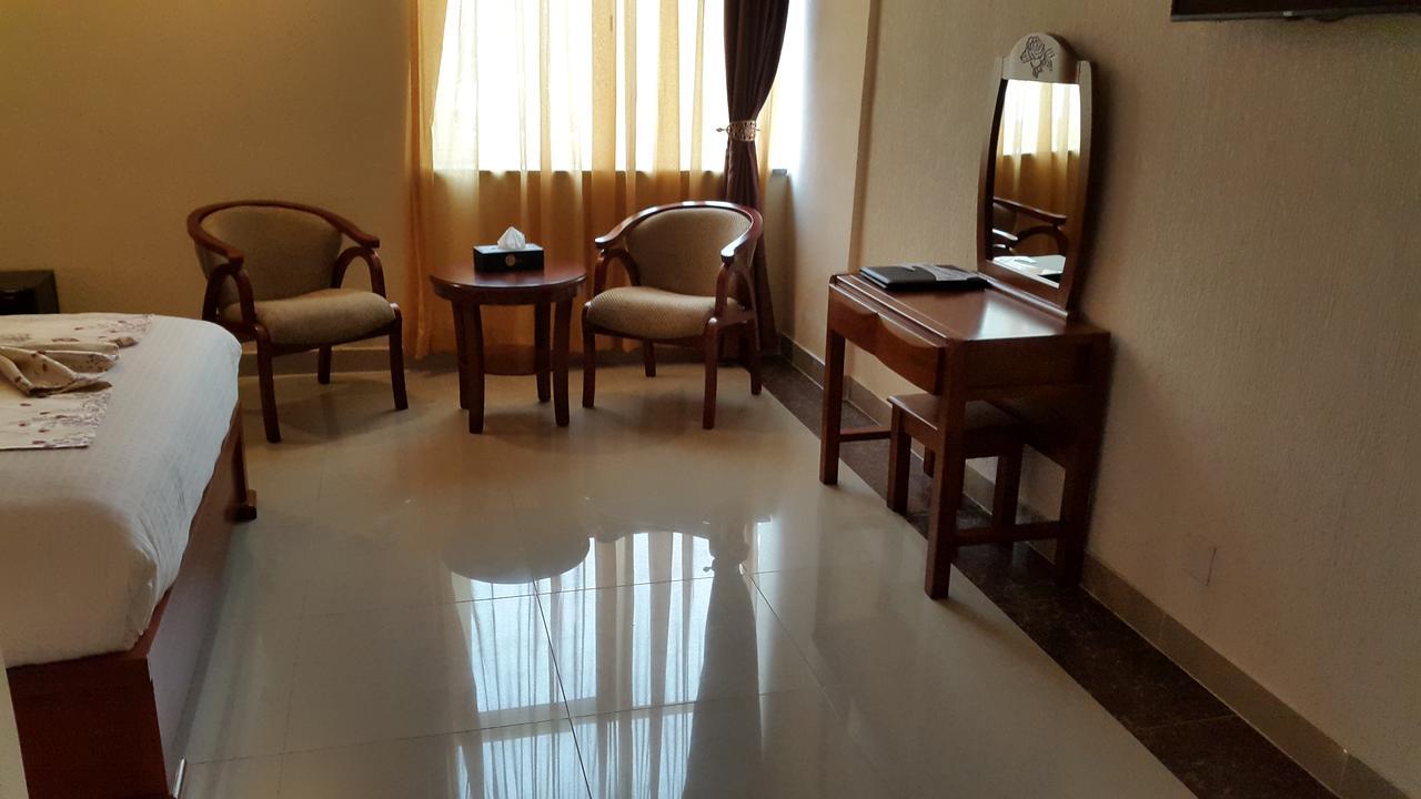 C Fun Addis Hotel Kültér fotó
