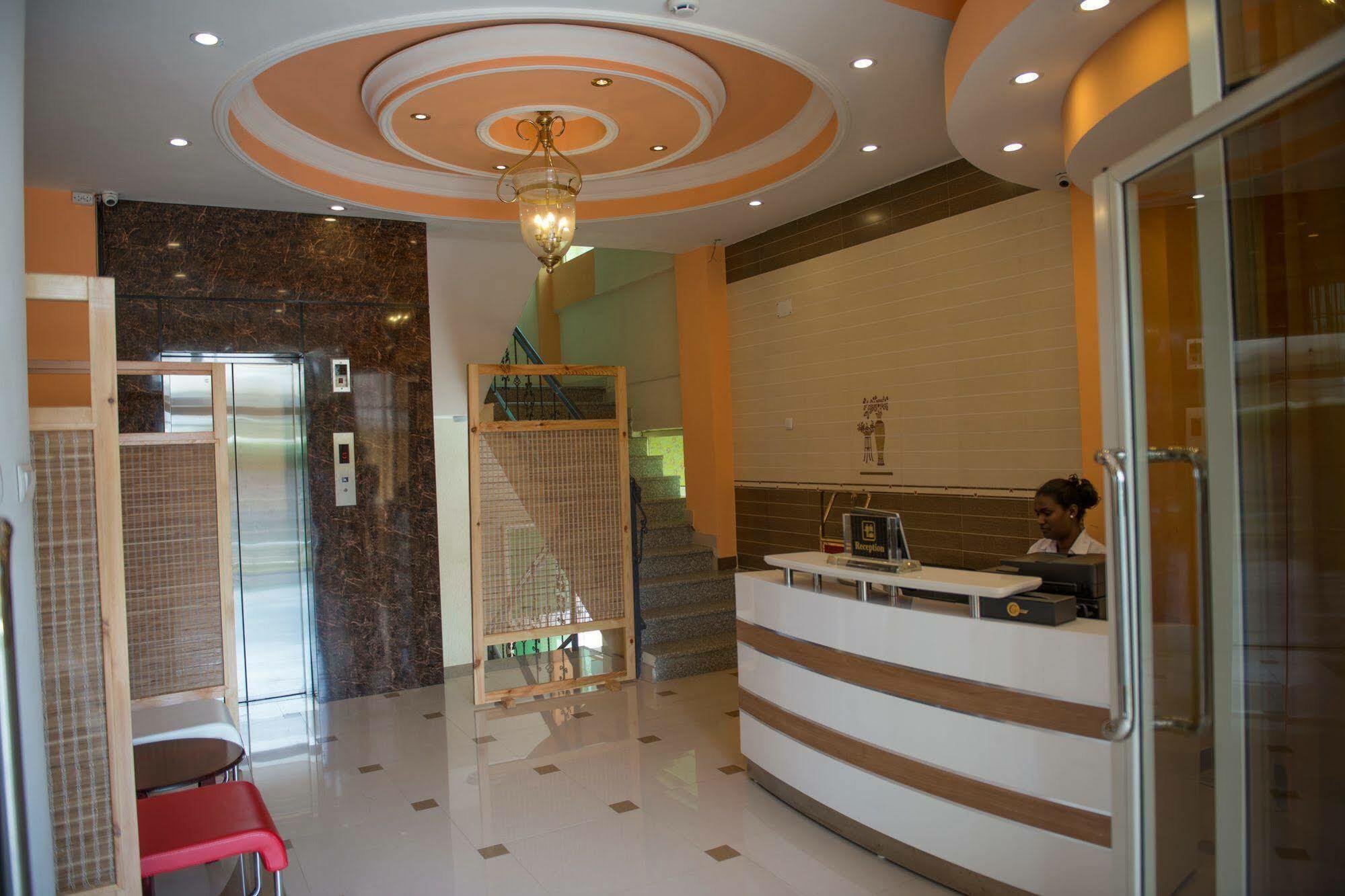 C Fun Addis Hotel Kültér fotó